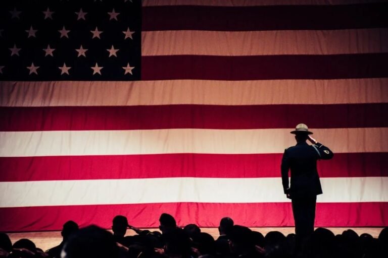 US Veterans Day : ఏవి ఓపెన్ ? ఏవి క్లోజ్ ?